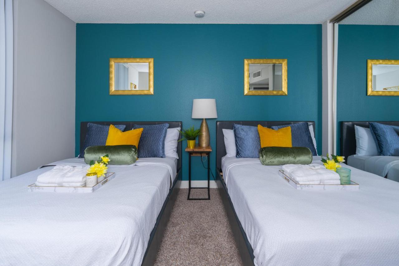 Universal Studios 8 Min Drive Two Bedroom Apartment With Free Parking Los Angeles Exteriér fotografie
